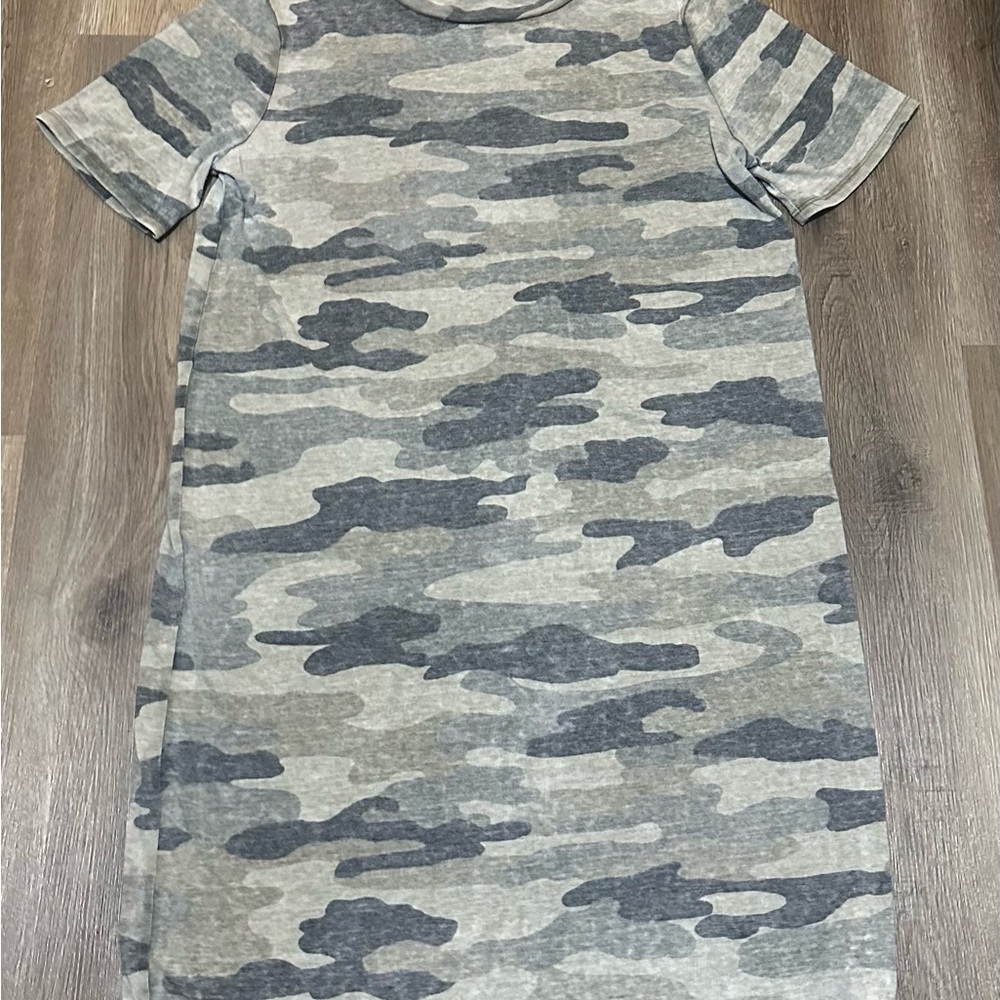 Lucky Brand Gray Camo Tee Dress